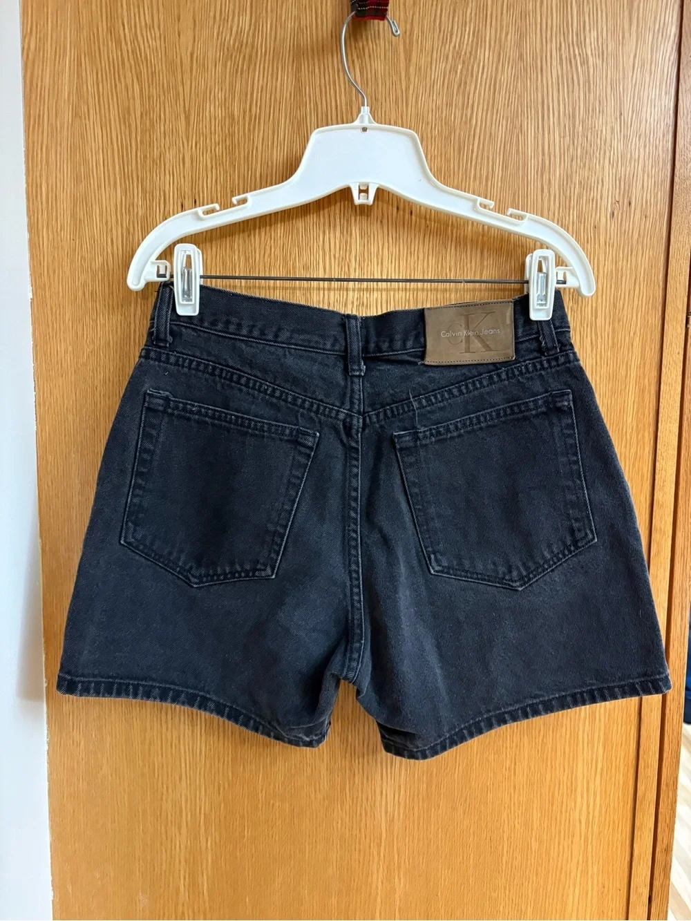 Calvin Klein Jeans Vintage Black Back-Pocket Denim Shorts